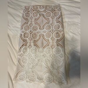 Abercrombie & Fitch White Lace Mini Skirt | Feminine & Chic